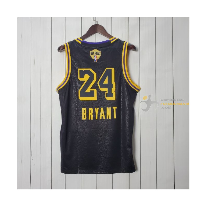 Así son las preciosas camisetas de Los Angeles Lakers para homenajear a  Kobe Bryant el 24/8