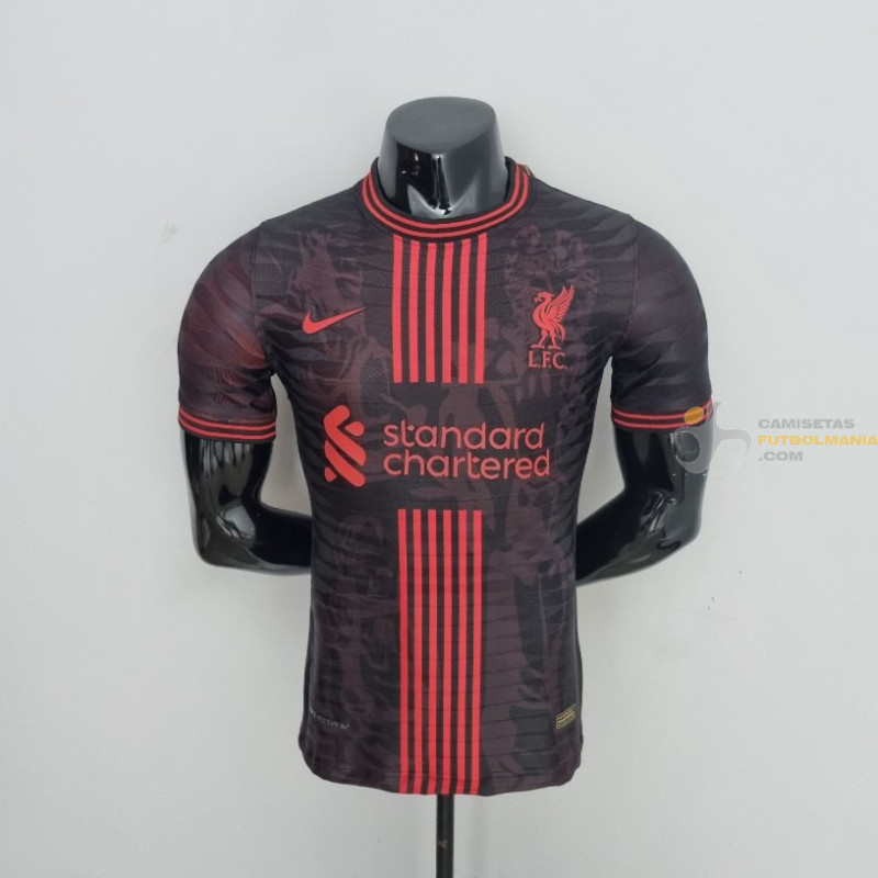 Camiseta Fútbol Liverpool Roja y Negra Entrenamiento Versión Jugador 2022-2023