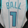 Camiseta NBA LaMelo Ball 1 Charlotte Hornets 75th Anniversary Versión Air Jordan Blanca 2022