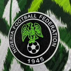 Camiseta Nigeria Versión Jugador Verde Blanca 2022