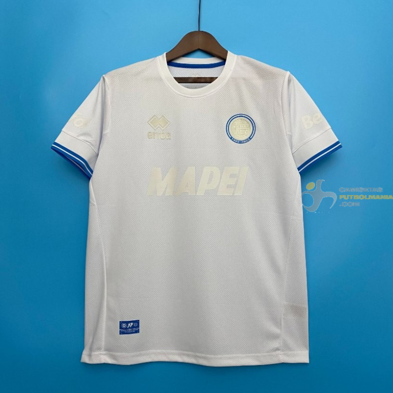 Camiseta Lanús Conmemorativa Años Malvinas 2022-2023