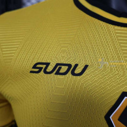 Camiseta Fútbol Wolverhampton Primera Equipación Versión Jugador 2024-2025