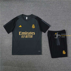 Camiseta y Pantalón Fútbol Niños Real Madrid Entrenamiento Negro Gris 2023-2024