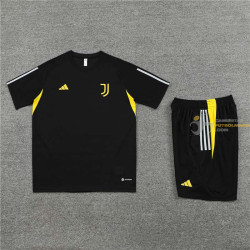 Camiseta y Pantalón Juventus Negra 2024-2025