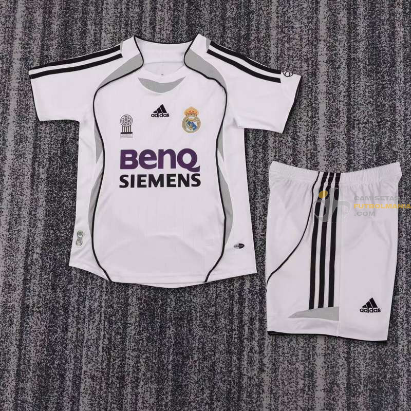 Camiseta y Pantalón Niños Real Madrid Primera Equipación Retro Clásica 2006-2007