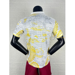 Camiseta Fútbol Real Madrid Edición Especial Dragón Blanco Versión Jugador 2025-2026