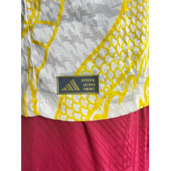 Camiseta Fútbol Real Madrid Edición Especial Dragón Blanco Versión Jugador 2025-2026