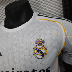 Camiseta Fútbol Real Madrid Primera Equipación Versión Jugador 2025-2026