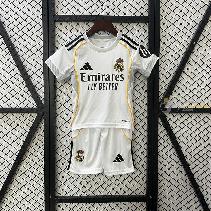 Camiseta y Pantalón Fútbol Niños Real Madrid Primera Equipación 2025-2026