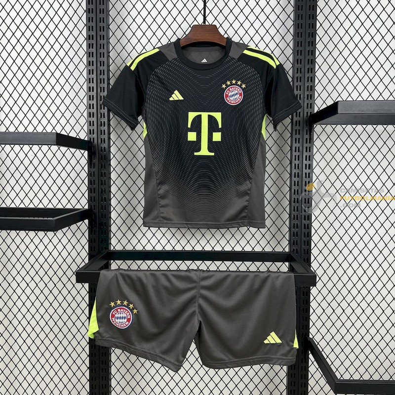 Camiseta y Pantalón Fútbol Niños Bayern Munich Portero Negra 2025-2026