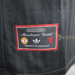 Camiseta Fútbol Manchester United Edición Black Icons Versión Jugador 2025-2026