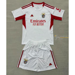 Camiseta y Pantalón Fútbol...