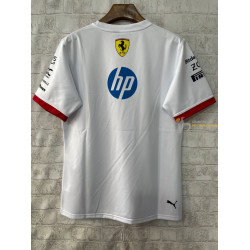 Camiseta F1 Scuderia Ferrari Cuello Bicolor Blanca 2025