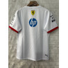 Camiseta F1 Scuderia Ferrari Cuello Bicolor Blanca 2025