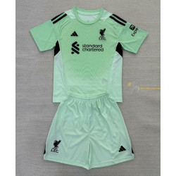 Camiseta y Pantalón Fútbol...