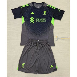 Camiseta y Pantalón Fútbol...