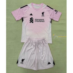 Camiseta y Pantalón Fútbol...