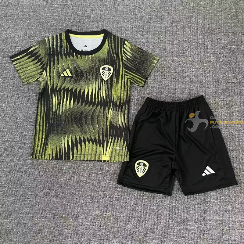 Camiseta y Pantalón Niños Leeds United Entrenamiento 2025-2026