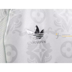 Camiseta Fútbol Real Madrid Edición Louis Vuitton Versión Jugador 2025-2026