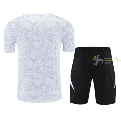Camiseta y Pantalón Entrenamiento Real Madrid Blanca 2025-2026