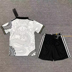 Camiseta y Pantalón Fútbol Niños Real Madrid Dragón 2025-2026